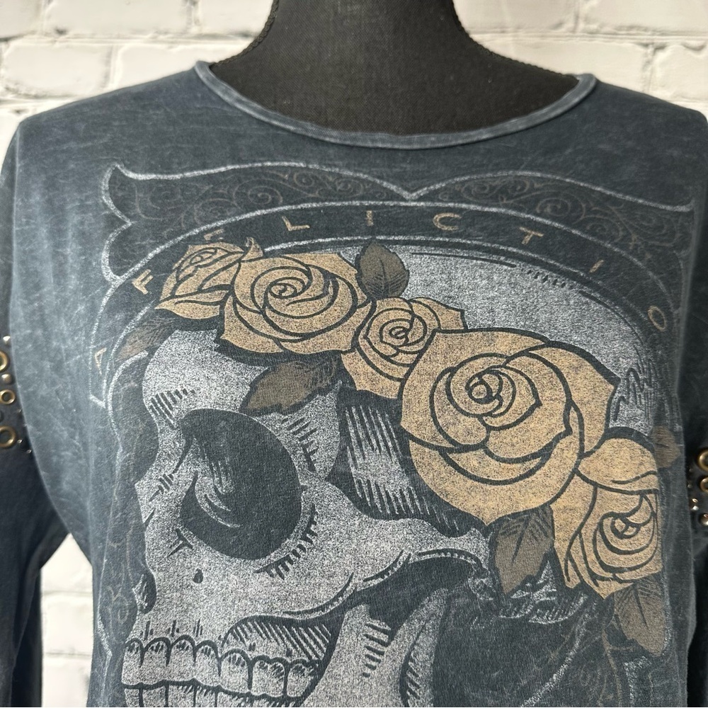 Affliction American Customs Women’s Skull Shirt Top Embellished Y2k Goth XS - Picture 4 of 11